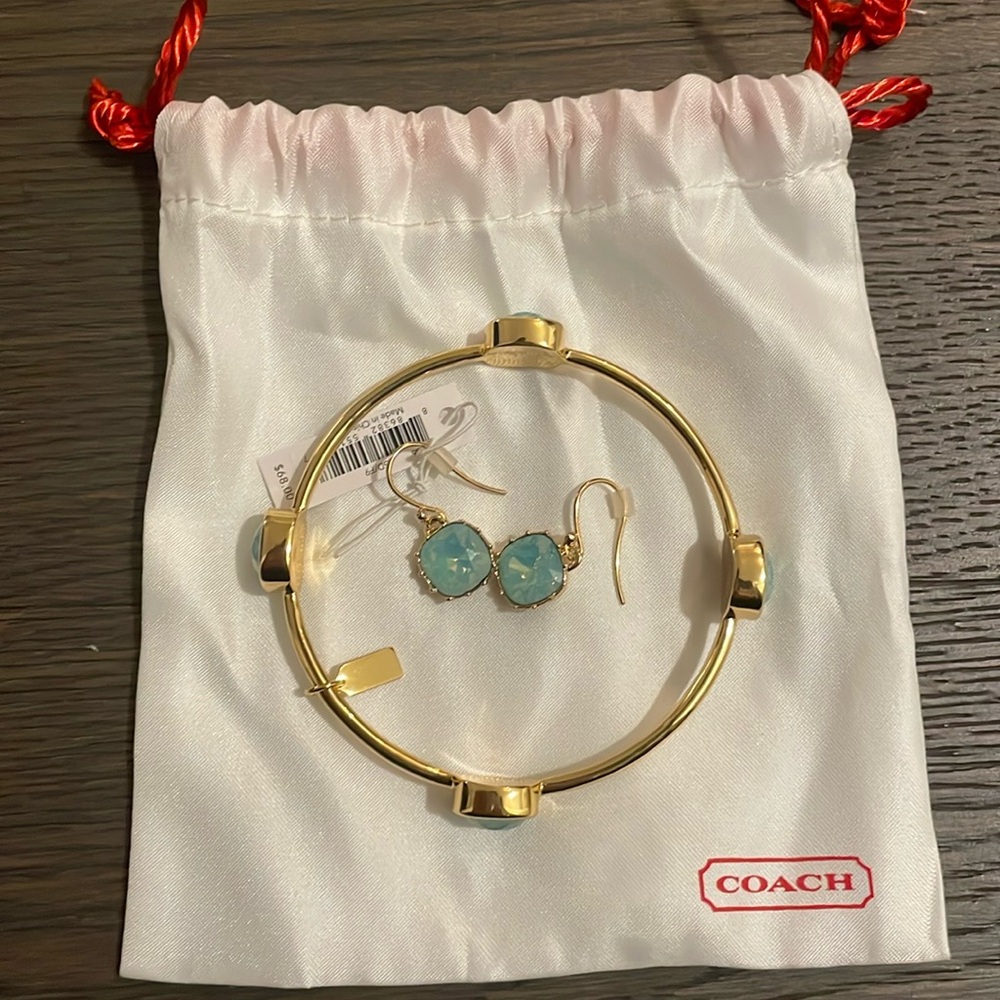 Set of coach bracelet & matching earrings